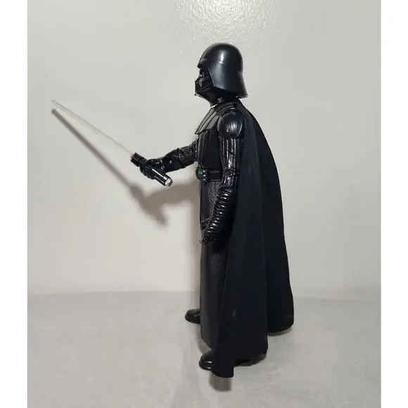 Hasbro Star Wars Talking And Light Up 12" Darth Vader Loose 2022 Pre-owned - Picture 4 of 7
